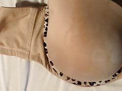 Massive cumshot on moms massive 38F bra