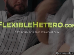 Jock Ethan Chase spread his legs for hunk Crush Daddy