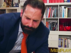 Naught boss Dani Robles hammered by brunette Oliver Marinho