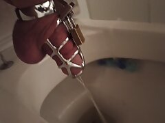 Cagecheck with piss