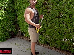 Devin Franco Gets His Dick Sucked & Ass Fucked