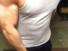 Straight Superior Man Needs to be Worshiped