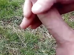 femdom-fucktoy outdoor cum shot