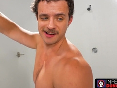InfernoDungeon.com - Nate Grimes' bathroom handballing and sultry smooching sesh