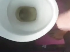 Me cuming in toliet