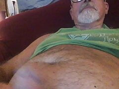Another night at home for icumoveru