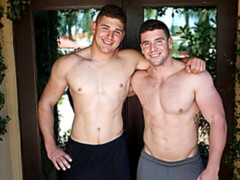 Muscular dudes fucking (Max Summerfield and Jeff Niels)