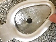 guy pisses everywhere in public bathroom 2