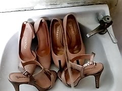 Shoe ex wife