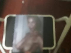 Queen pic spanked on