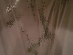 Peeing n cumming in my couch