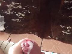 Hands free thobbing and cum