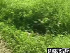 College guy gets payed for sucking a cock and getting drilled