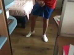 Sega in pantaloncini da calcio