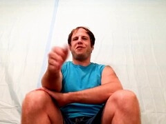 Alpha feet, abjection, gay kink
