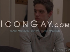 Michael Delray fucks an asshole for the first time with Gabriel Alanzo