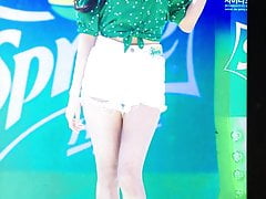 Jisoo cum tribute