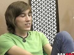 Shy twink dildo drilling masturbation