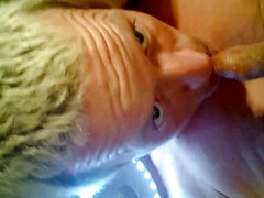 This morning I am sucking my limp dick