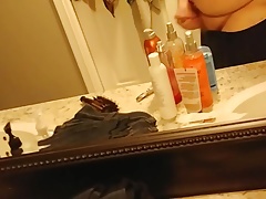 Bretsmahxb jacking off in bathroom