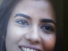 Aiswarya Rajesh Hot Saliva Cocking Tribute 2