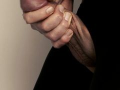 Husband brings himself to orgasm with a big dildo