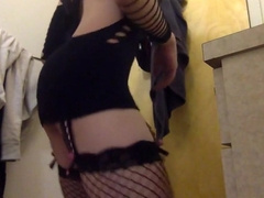 Sexy Asian CD dancing jackoff