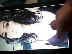 Brie Bella cumtribute