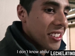 LecheLatinos.com - Hetero latino boy takes money and turns mary instantaneously