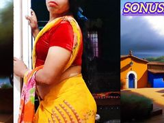 Hot Sonu crossy in yellow saree