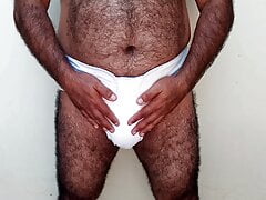 USING REUSABLE WHITE DIAPER