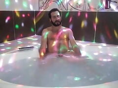 THE YOUNG BEAR VISITED ME AGAIN TO TRY THE JACUZZI