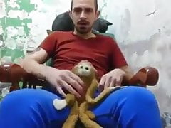 Koldo Goran put a condom